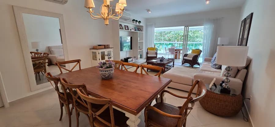 Apartamento em Riviera Módulo 08